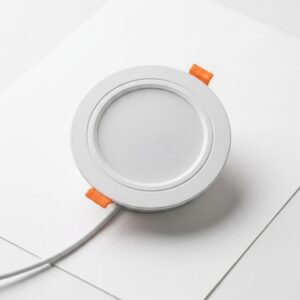Fourwire™ Arc 9W Downlight